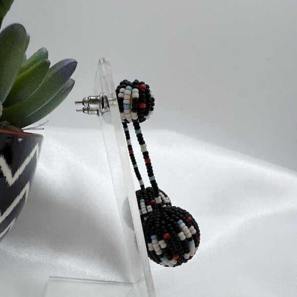 Madewell Black Beaded Southwest Ball Dangling Earrings - Picture 6 of 8